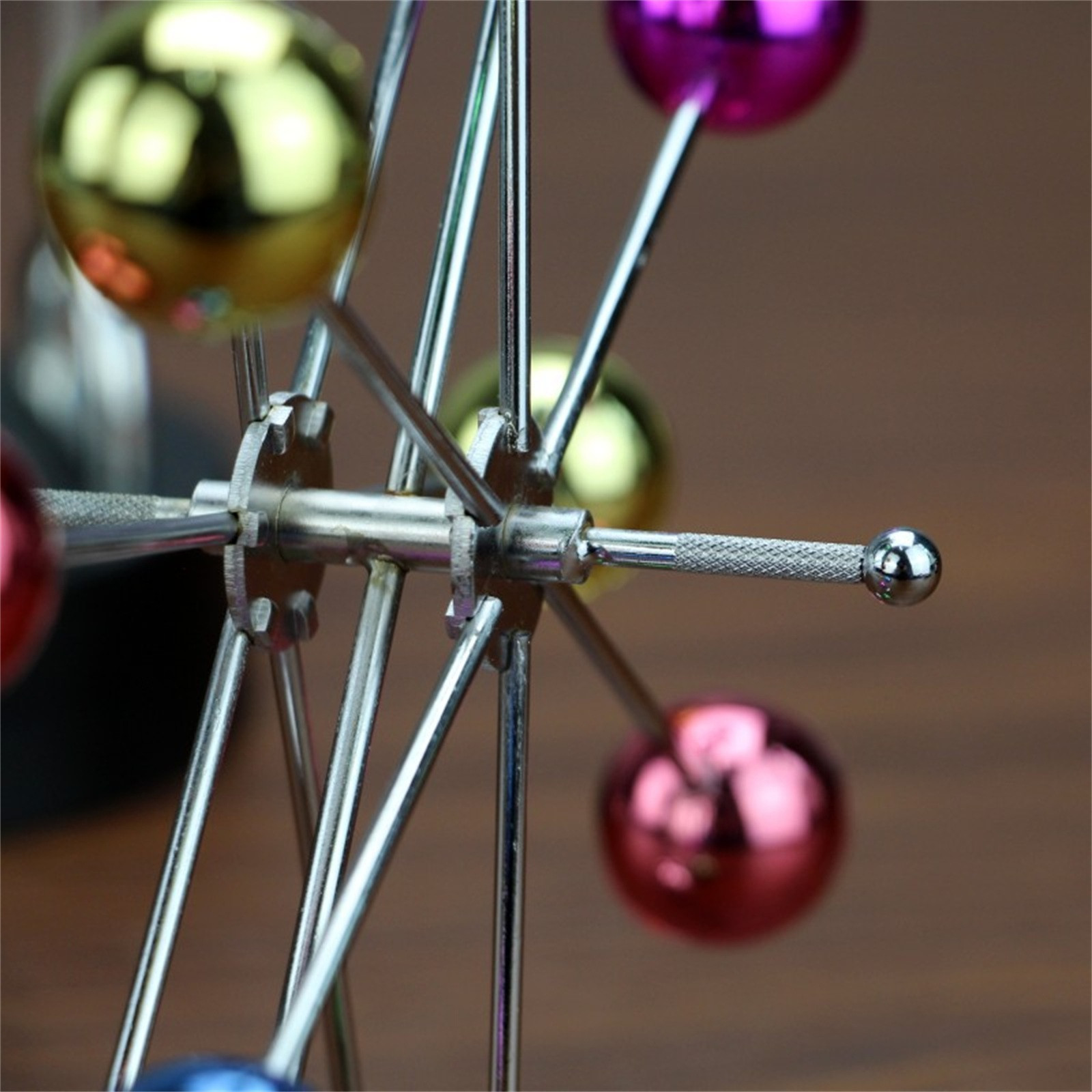 회전하는 대관람차 영구 운동 장치 창의적인 회전 간단한 - Newton Cradle Large 리뷰 및 가격