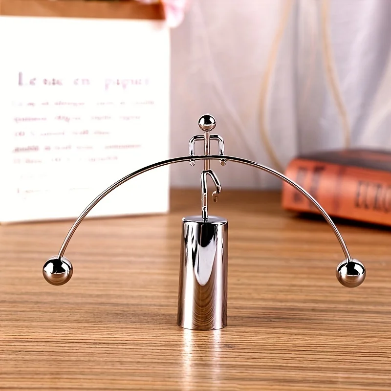 창의적인 밸런스 볼 스윙 웨이트리프팅 작은 아이언맨이  - Newton Cradle Large 리뷰 및 가격