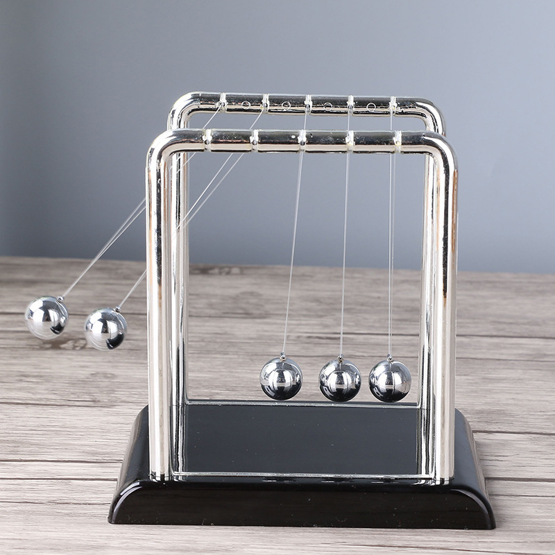 뉴턴 진자 미니 입상 미니어처 뉴턴 공 강철 균형 공  - Newton Cradle Large 리뷰 및 가격